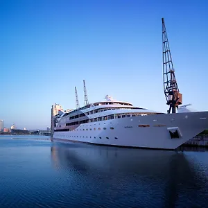 Sunborn Yacht Ξενοδοχείο